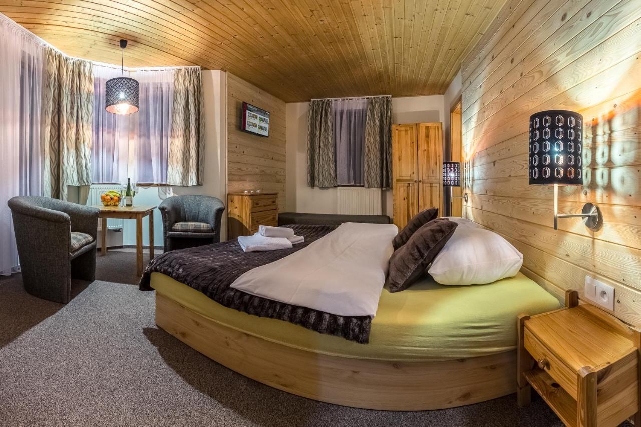 Apartmany A Studia Villa Flora Liptovska Sielnica Bagian luar foto