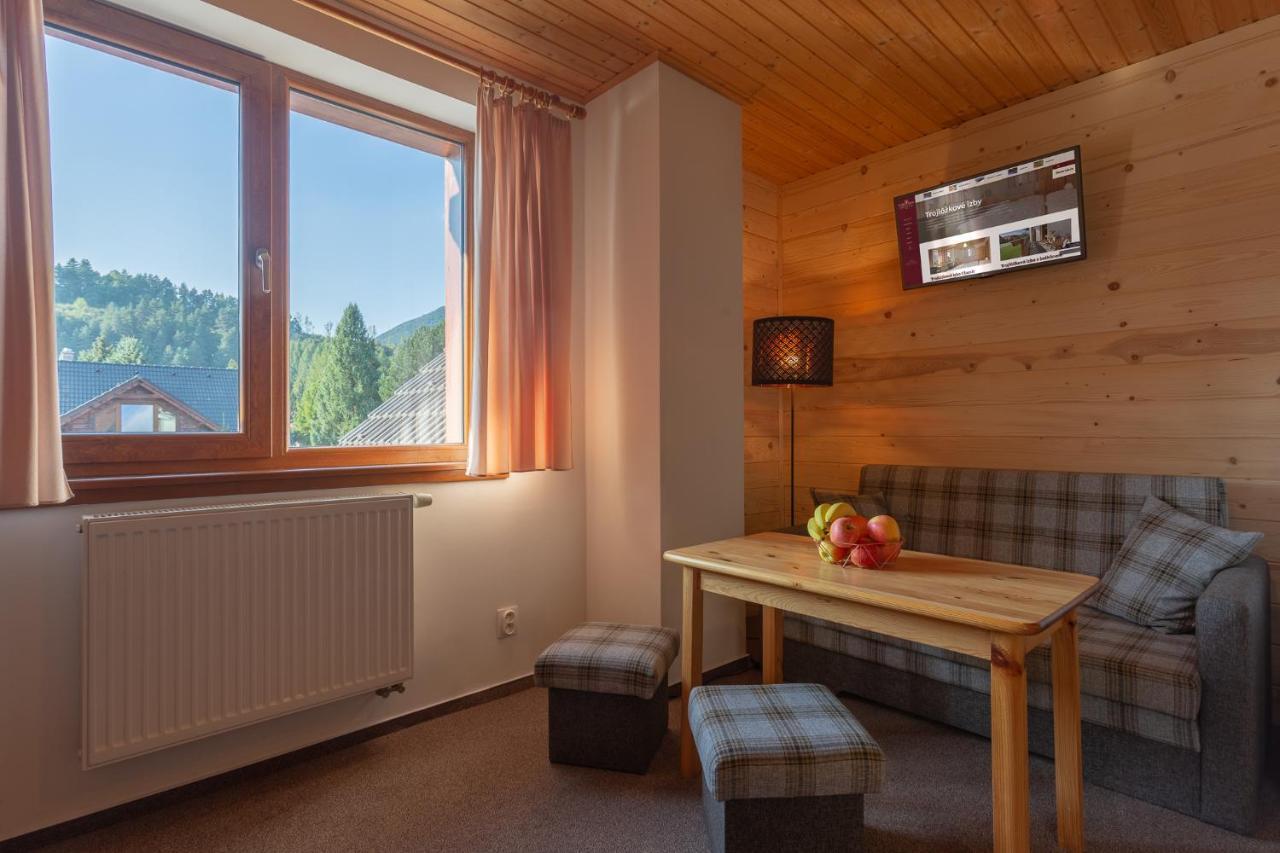 Apartmany A Studia Villa Flora Liptovska Sielnica Bagian luar foto