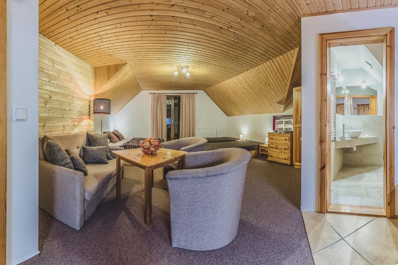 Apartmany A Studia Villa Flora Liptovska Sielnica Bagian luar foto