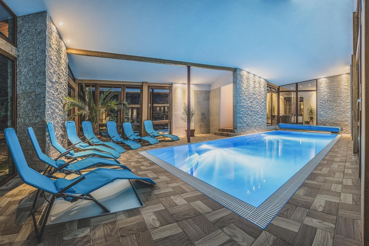 Apartmany A Studia Villa Flora Liptovska Sielnica Bagian luar foto