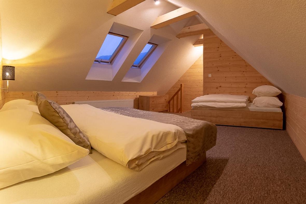 Apartmany A Studia Villa Flora Liptovska Sielnica Bagian luar foto
