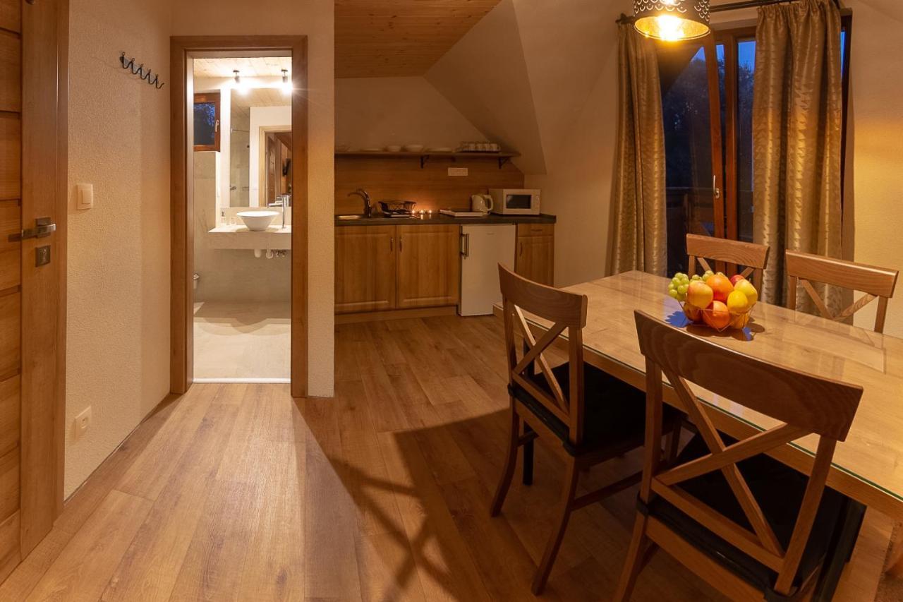 Apartmany A Studia Villa Flora Liptovska Sielnica Bagian luar foto