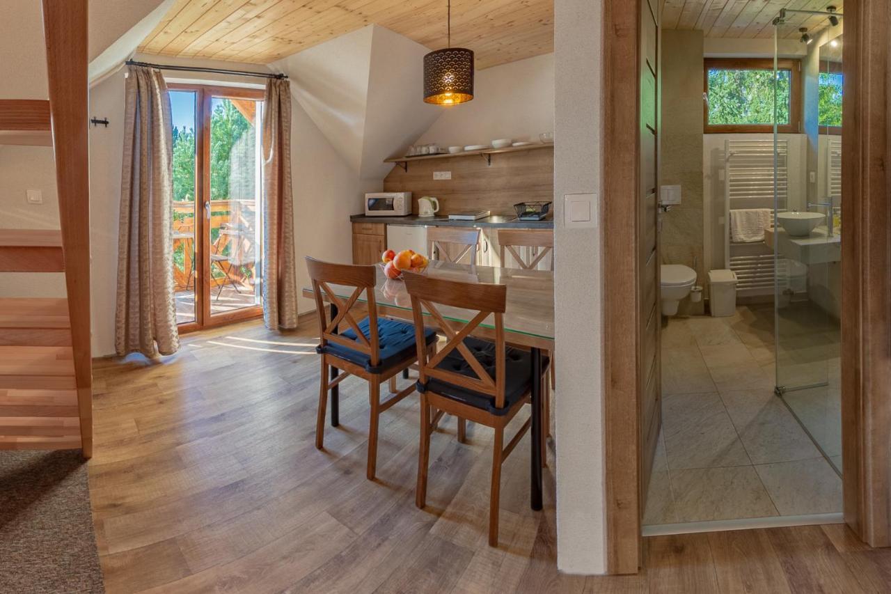 Apartmany A Studia Villa Flora Liptovska Sielnica Bagian luar foto