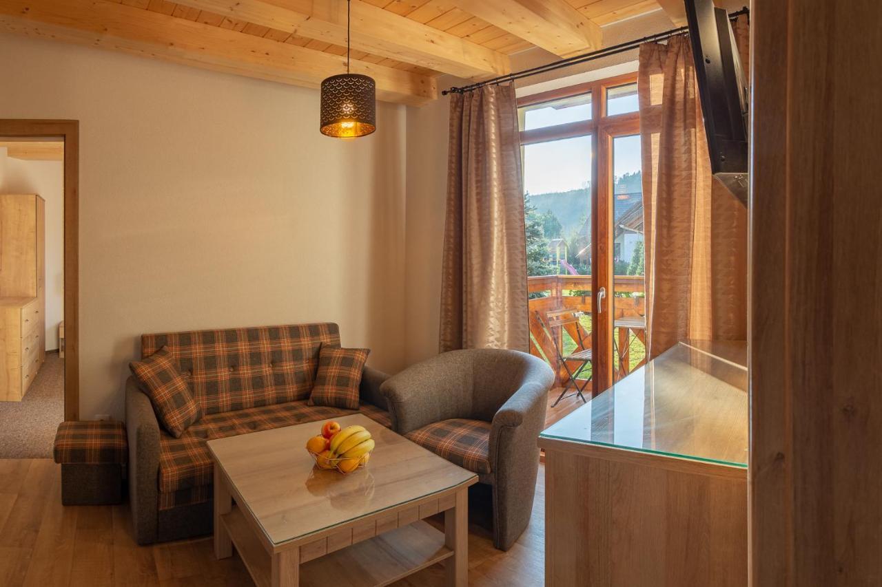 Apartmany A Studia Villa Flora Liptovska Sielnica Bagian luar foto